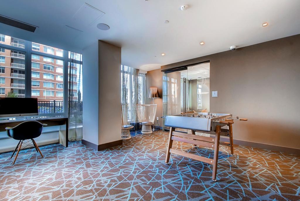 Bluebird Suites In Jersey City Exterior photo